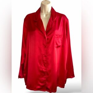 Victoria's Secret M Red Sateen Silk Pajama Top Sleep Shirt Button Up Long Sleeve